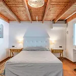 Bergantin 5 Rooms